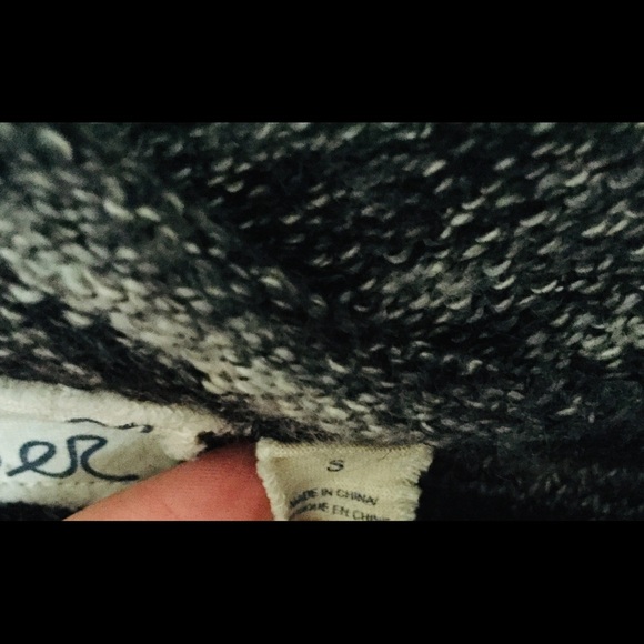 FIELD FLOWER (Anthropologie) SpaceDye Tunic With Draped Cowl Neck Grey Sz Small - Picture 13 of 14